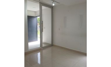 Se Vende Casa Comercial en Villa Caceres