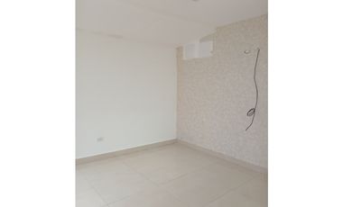 Se Alquila Casa Comercial en Villa Cáceres