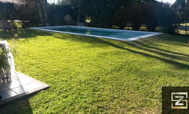 Casa en venta de 3 dormitorios en Echeverría del Lago