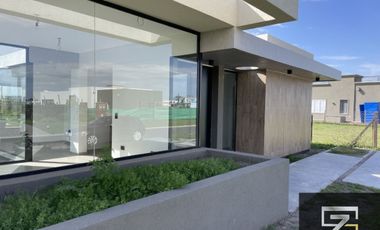 Casa en venta de 3 dormitorios en San felipe