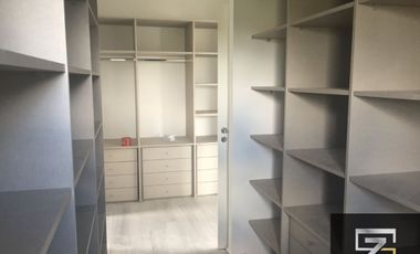 Casa en alquiler de 4 dormitorios c/ cochera en La Providencia Resort & Country Club