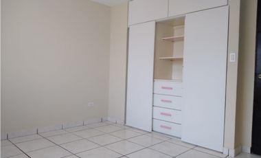 ALQUILER CASA CONDADO DEL REY