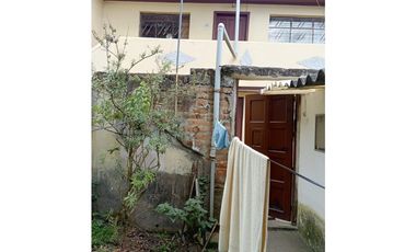 CASA EN OTAVALO