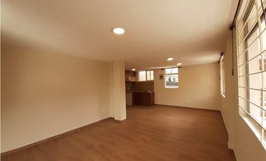 RENTA SUITE CON ESTUDIO, SECTOR QUICENTRO NORTE, CENTRO NORTE QUITO