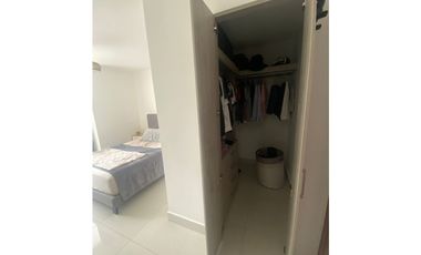 ALQUILER APATAMENTO SEMI AMOBLADO CARRASQUILLA