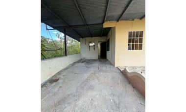 VENTA DE CASA CON POTENCIAL COMERCIAL, SAN CARLOS  (OF)