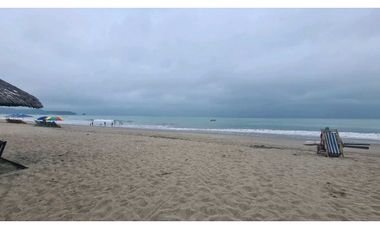 VENTA SUITE, EDIFICIO SEGURO, PLAYA ATACAMES, ESMERALDAS