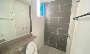 VENTA DE APARTAMENTO EN LA TUMBA MUERTO, PH AVIÑON TOWERS (OF)