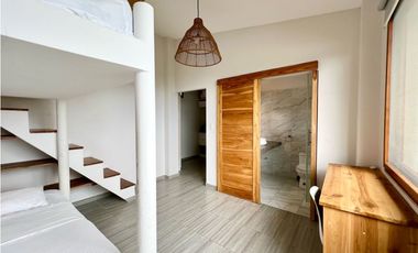 Casa 3 dormitorios con piscina y vista al mar Ayampe