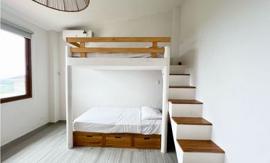 Casa 3 dormitorios con piscina y vista al mar Ayampe