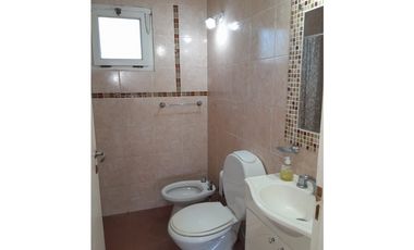 VENTA CASA 3 AMB. CON PARQUE APTO CREDITO Bº RESIDENCIAL EN MIRAMAR