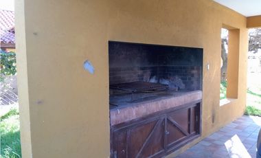 VENTA CASA 3 AMB. CON PARQUE APTO CREDITO Bº RESIDENCIAL EN MIRAMAR