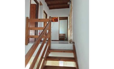 VENTA CASA 3 AMB. CON PARQUE APTO CREDITO Bº RESIDENCIAL EN MIRAMAR