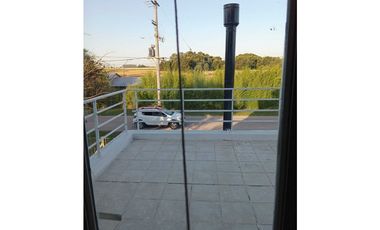 VENTA CASA 3 AMB. CON PARQUE APTO CREDITO Bº RESIDENCIAL EN MIRAMAR