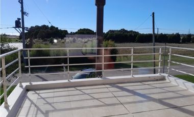 VENTA CASA 3 AMB. CON PARQUE APTO CREDITO Bº RESIDENCIAL EN MIRAMAR