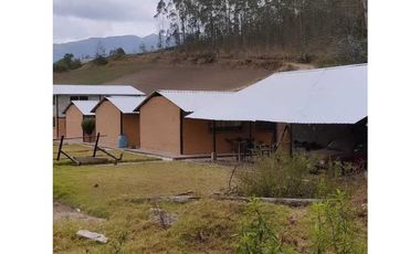 Propiedad en Venta 7000m2 y construcciones en Otavalo