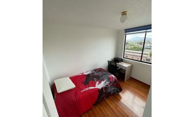 🌆 **¡Departamento en venta en el Edificio Crisja, Quito!** 🌆