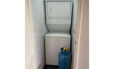 🌆 **¡Departamento en venta en el Edificio Crisja, Quito!** 🌆