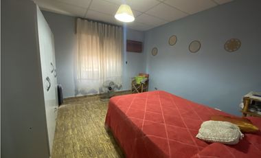 SE VENDE CASA 2 DORMITORIOS CALLE BRASIL CON PILETA