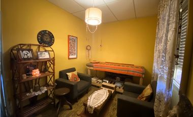 SE VENDE CASA 2 DORMITORIOS CALLE BRASIL CON PILETA