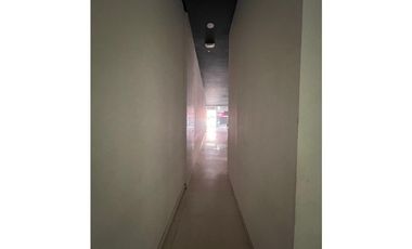 ALQUILER LOCAL Y GALERA COMERCIAL FERNANDEZ DE CORDOVA