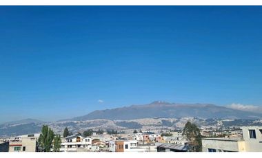 VENTA DEPARTAMENTO, TRES DORMITORIOS, EDIFICIO SEGURO, CALDERÓN