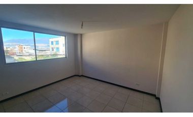 VENTA DEPARTAMENTO, TRES DORMITORIOS, EDIFICIO SEGURO, CALDERÓN