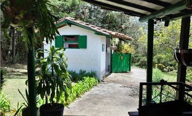 Venta Lote En El Retiro, Con frente a La Via LLanogrande.