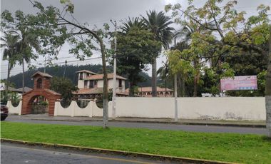 EN VENTA – HOTEL YAMOR CONTINENTAL, OTAVALO