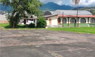 EN VENTA – HOTEL YAMOR CONTINENTAL, OTAVALO