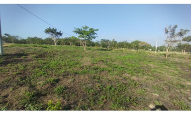 VENTA DE LOTE CAMPESTRE EN CONDOMINIO CERRADO COVEÑAS