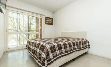 Casa en venta de 3 dormitorios c/ cochera en Temperley