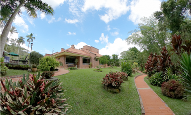 Casa Campestre en Venta San Francisco - La Vega