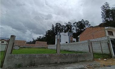 SITIO AMPLIO EN VENTA SECT CDLA LOS MÉDICOS
