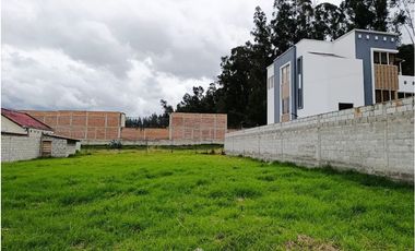 SITIO AMPLIO EN VENTA SECT CDLA LOS MÉDICOS