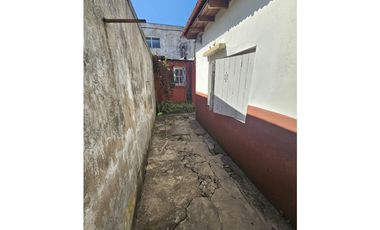 VENTA PH 3 AMBIENTES PATIO JARDIN LUMINOSO SOBRE CALLE ITALIA