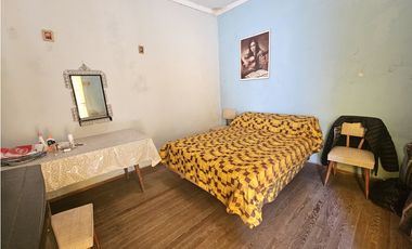 VENTA PH 3 AMBIENTES PATIO JARDIN LUMINOSO SOBRE CALLE ITALIA