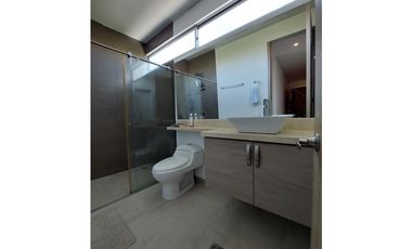 CASA EN VENTA O ARRIENDO EN PICACHO CON PISCINA - CONJUNTO CERRADO