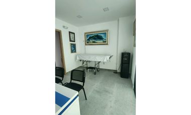 En Venta Consultorio en Umiñamed
