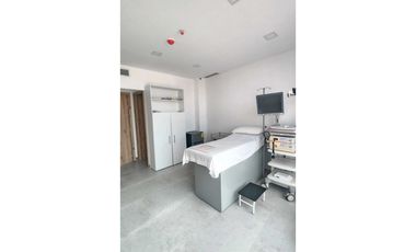 En Venta Consultorio en Umiñamed