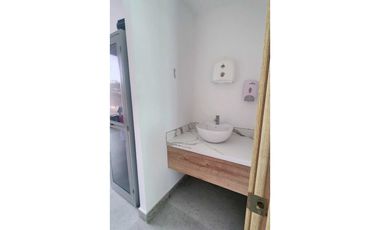 En Venta Consultorio en Umiñamed