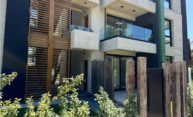 PINAMAR, MAR DE OSTENDE - DEPARTAMENTO A METROS DEL MAR