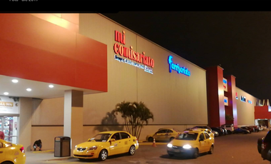 LOTE COMERCIAL EXCELENTE UBICACION, PLENA AV 4 NOVIEMBRE,