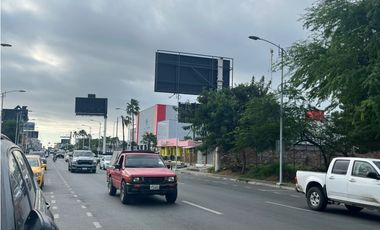 LOTE COMERCIAL EXCELENTE UBICACION, PLENA AV 4 NOVIEMBRE,