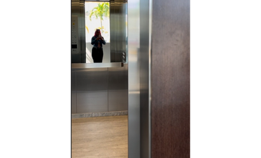 OPORTUNIDAD CONSULTORIO, EN UMIÑAMED, MANTA