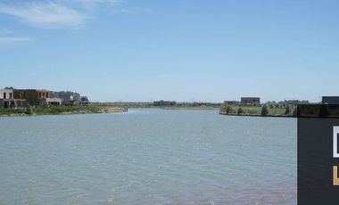 Lote en venta a la laguna ubicado en Santa Clara al Sur
