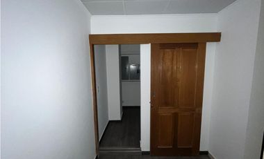 Se alquila Oficina 84.24 m² en Galerías Balboa