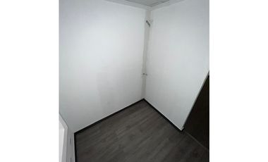 Se alquila Oficina 84.24 m² en Galerías Balboa