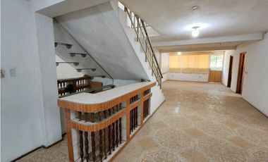 i025030 - Venta local comercial + casa habitación - Calleria