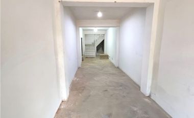 i025030 - Venta local comercial + casa habitación - Calleria